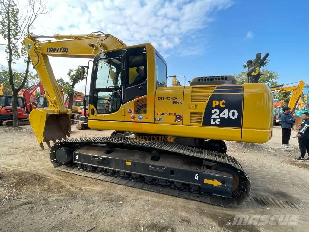 Komatsu PC 300 Lánctalpas kotrók