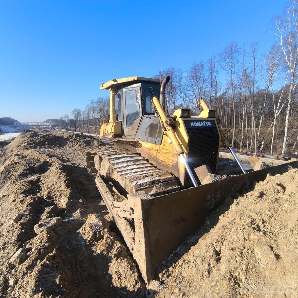 Komatsu D 65 PX-15 lánctalpas dózerek