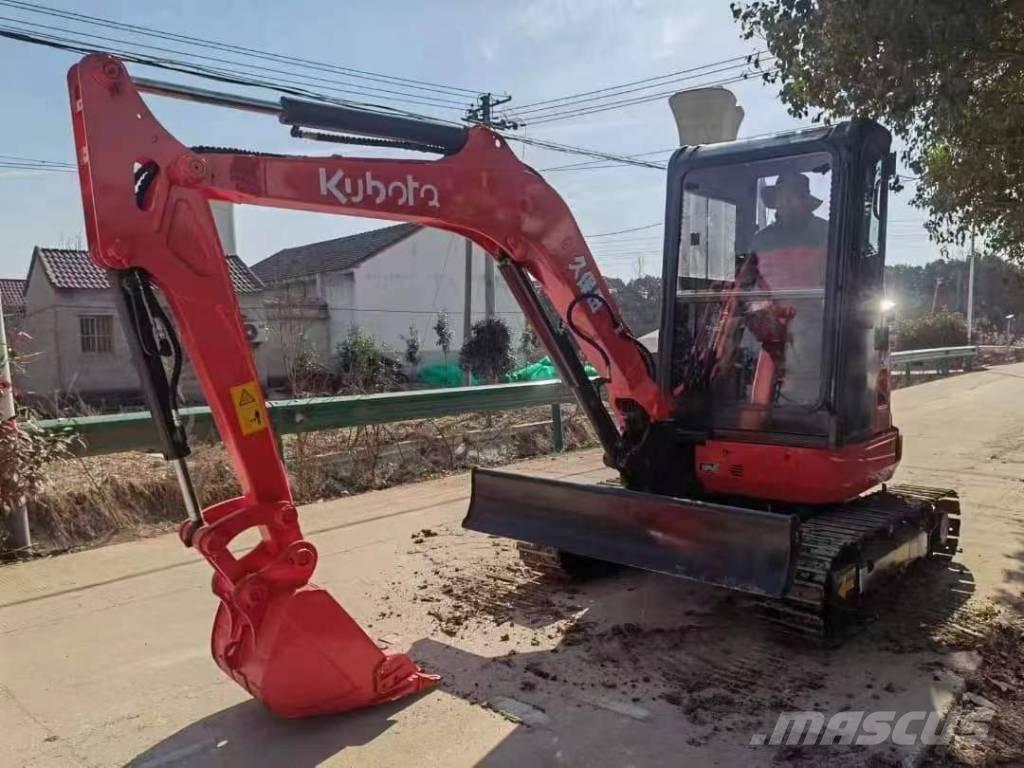 Kubota U 35 Mini kotrók < 7t