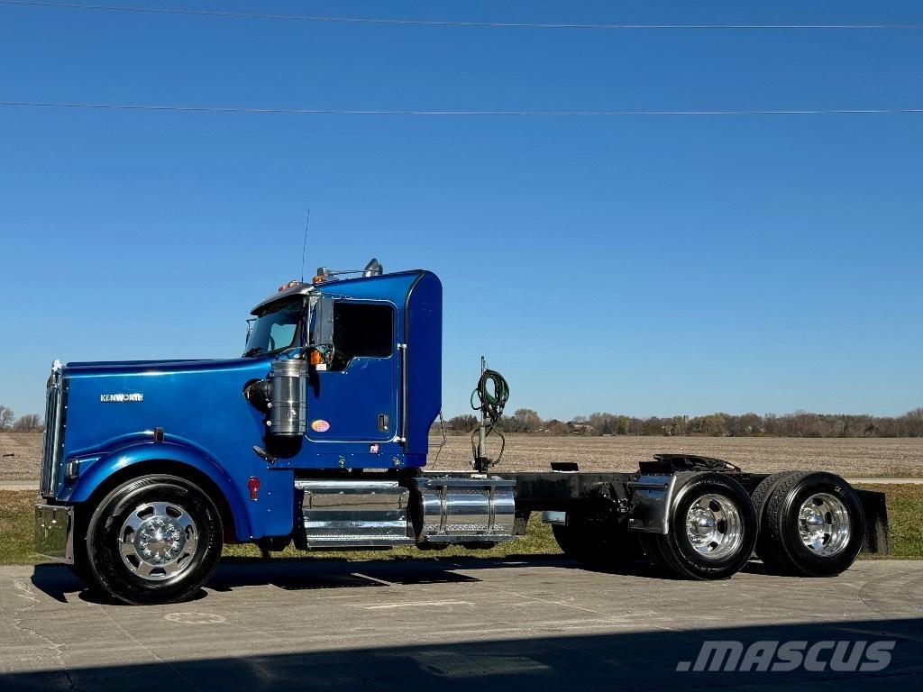 Kenworth W900 Nyergesvontatók