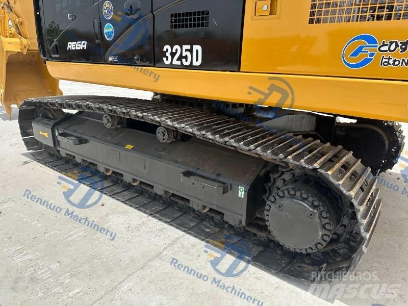 CAT 325 D Lánctalpas kotrók
