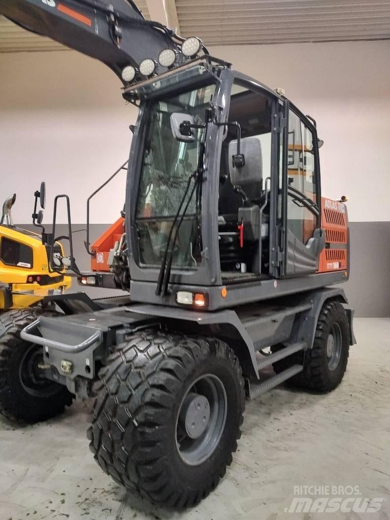 Atlas 160 W Gumikerekes kotrók