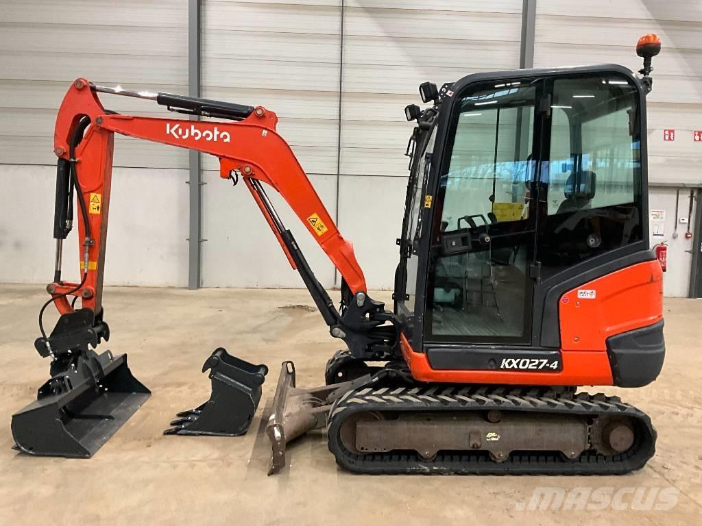 Kubota KX 027-4 Mini kotrók < 7t