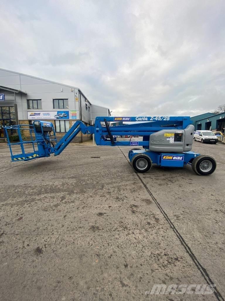 Genie Z 45/25 J Karos emelők