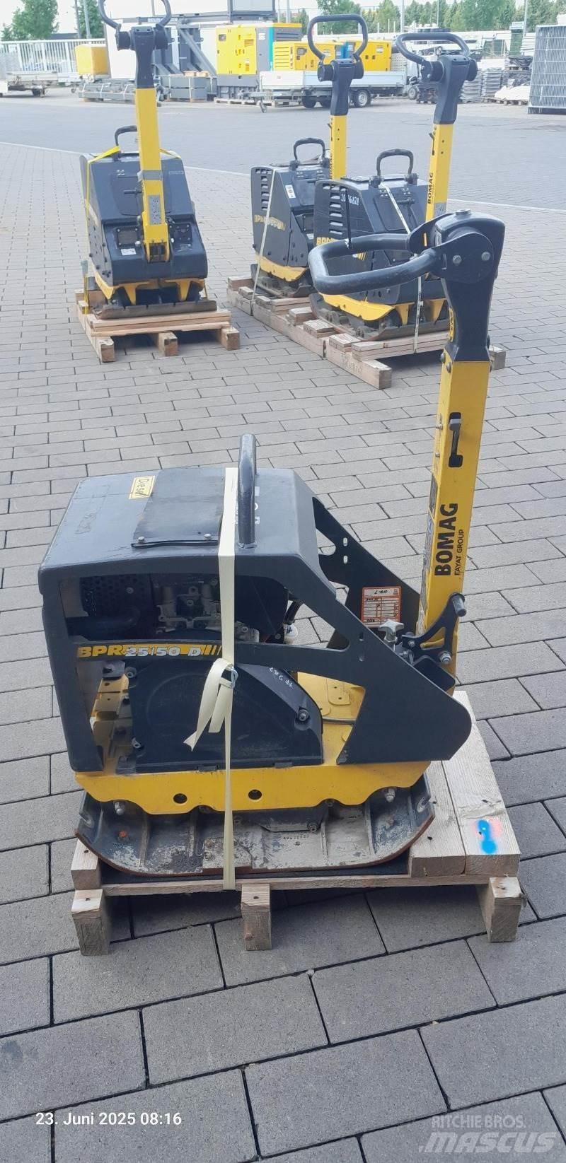 Bomag BPR 25/50 D Vibrátorok