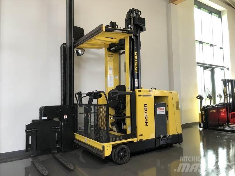 Hyster C1.0 Magasraktári szűkfolyosós targonca