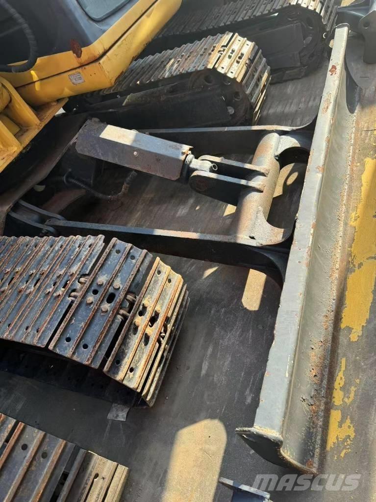 Komatsu PC 60-7 Mini kotrók < 7t