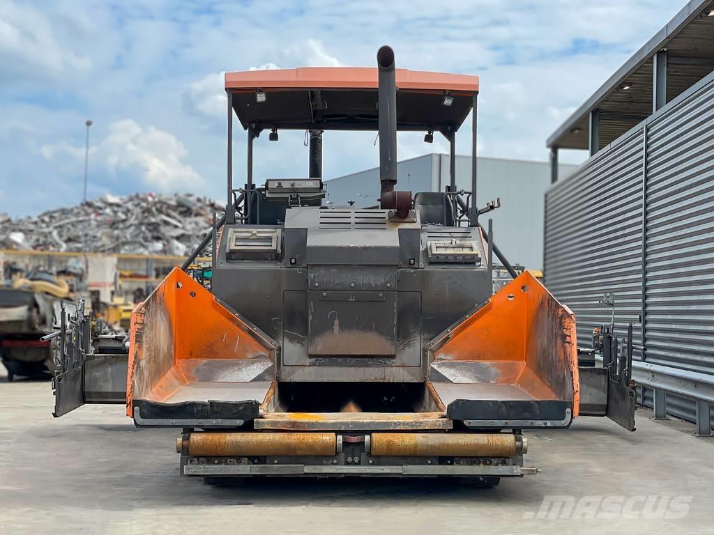 Volvo P7820C Aszfalt terítõ gépek