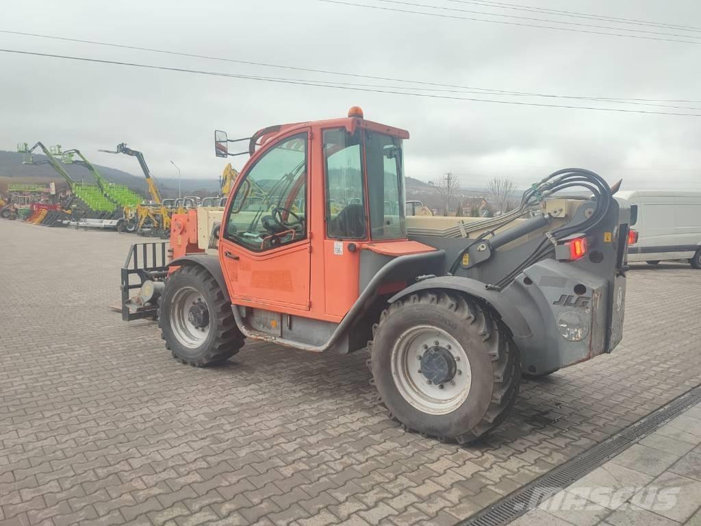 JLG 4013 Teleszkópos gumikerekes rakodók