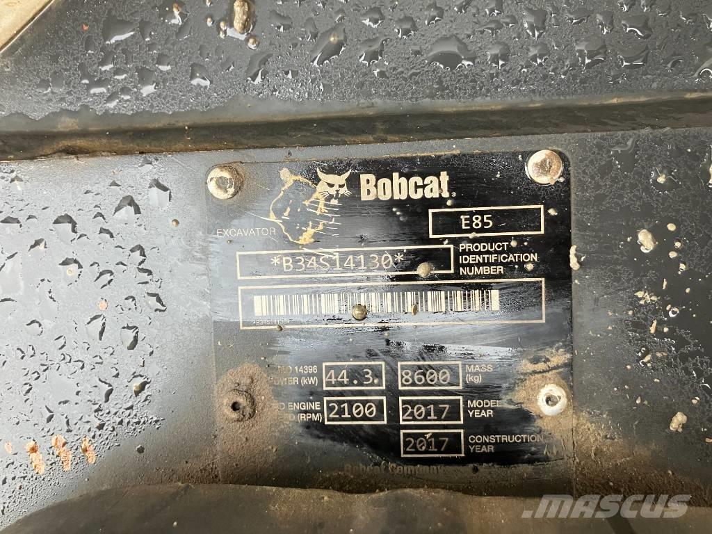Bobcat E 85 Közepes (midi) kotrók 7 t - 12 t