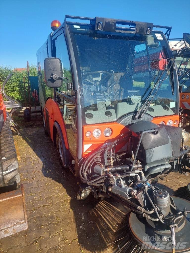Hako Citymaster 2000 Utcaseprő teherautók