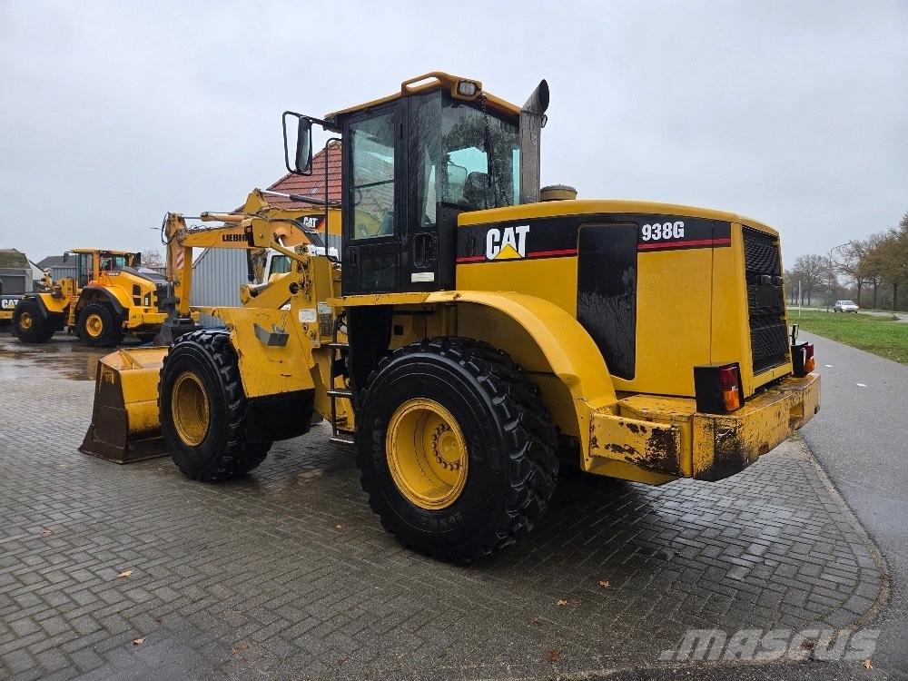 CAT 938 G Gumikerekes homlokrakodók