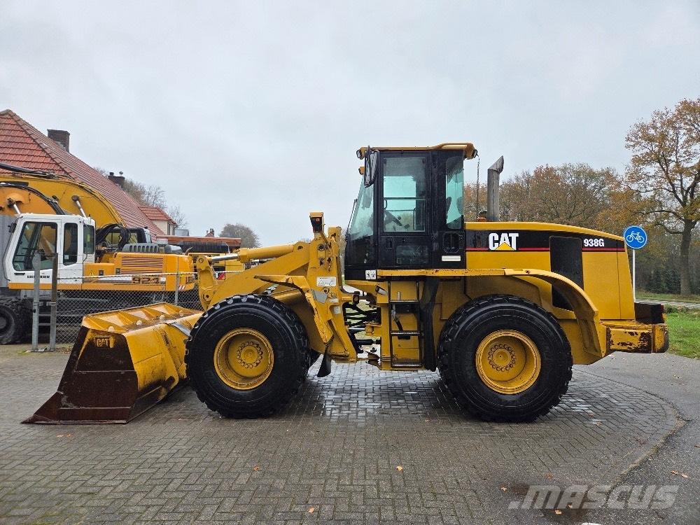 CAT 938 G Gumikerekes homlokrakodók
