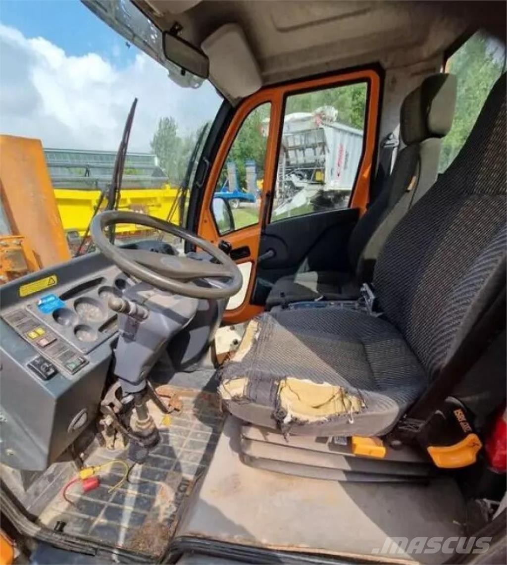 Multicar M 30 Szerszámos kocsi