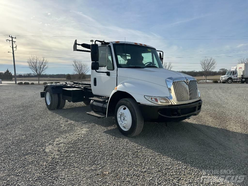 International 4400 Hulladék szállítók
