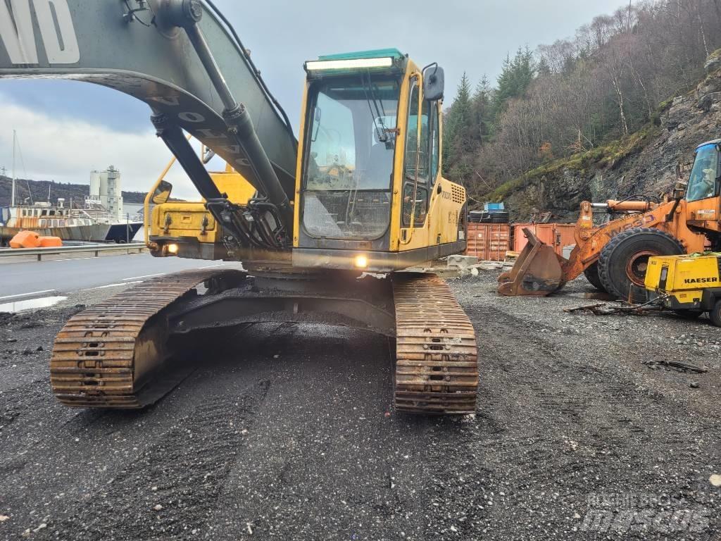 Volvo EC 240 Lánctalpas kotrók