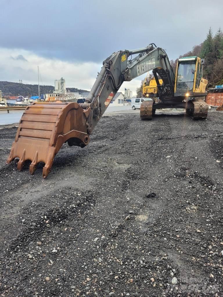 Volvo EC 240 Lánctalpas kotrók