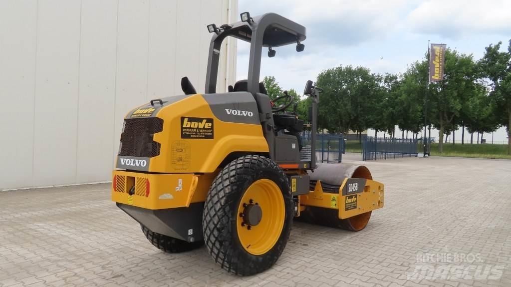 Volvo SD45B Egydobos hengerek