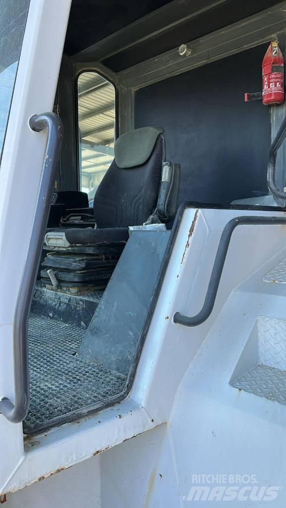 Dynapac DS 400 Talajtömörítő gépek