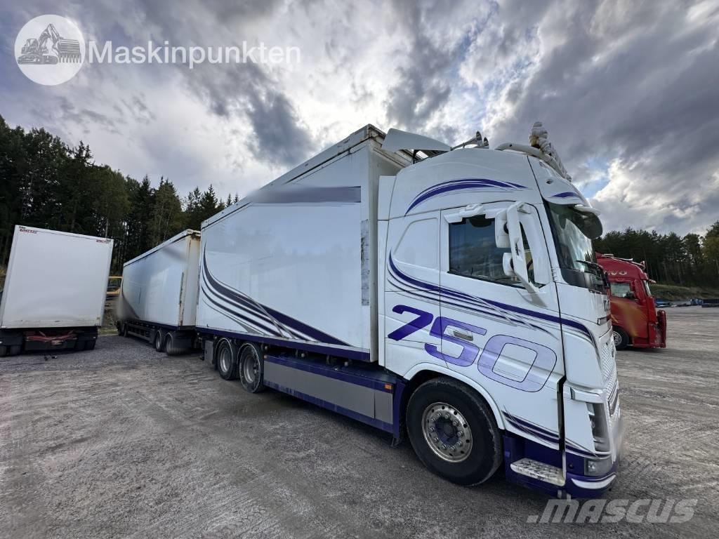 Volvo FH 16 750 Deszkaszállító teherautók
