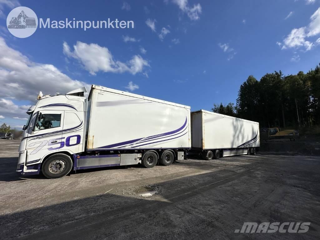Volvo FH 16 750 Deszkaszállító teherautók
