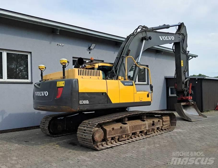 Volvo EC 300 D L Lánctalpas kotrók
