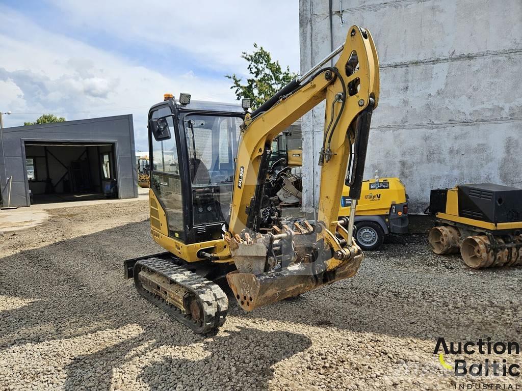 CAT 302.4 D Mini kotrók < 7t