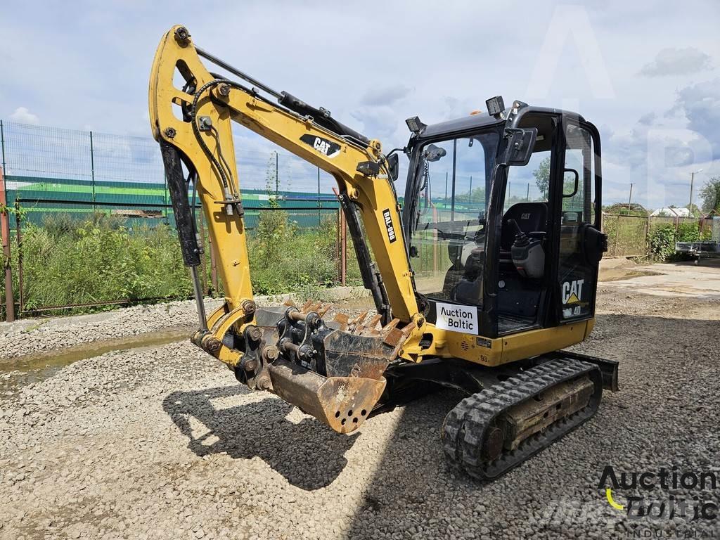 CAT 302.4 D Mini kotrók < 7t