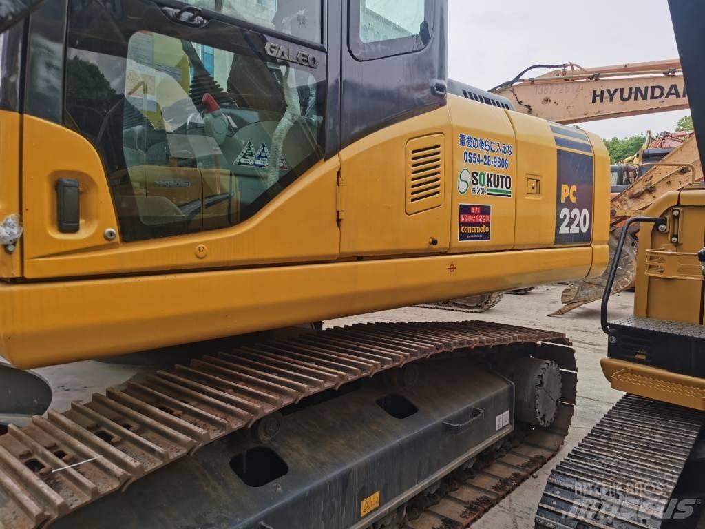 Komatsu PC 220-7 Lánctalpas kotrók