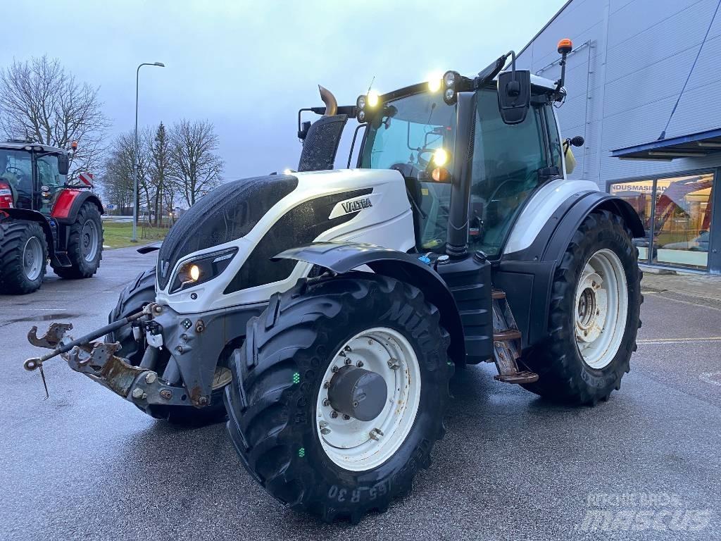 Valtra T 254 V Traktorok