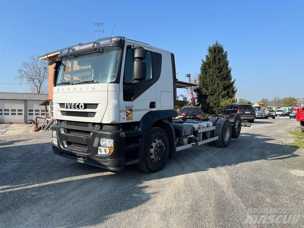 Iveco Stralis 420 Járműszállítók