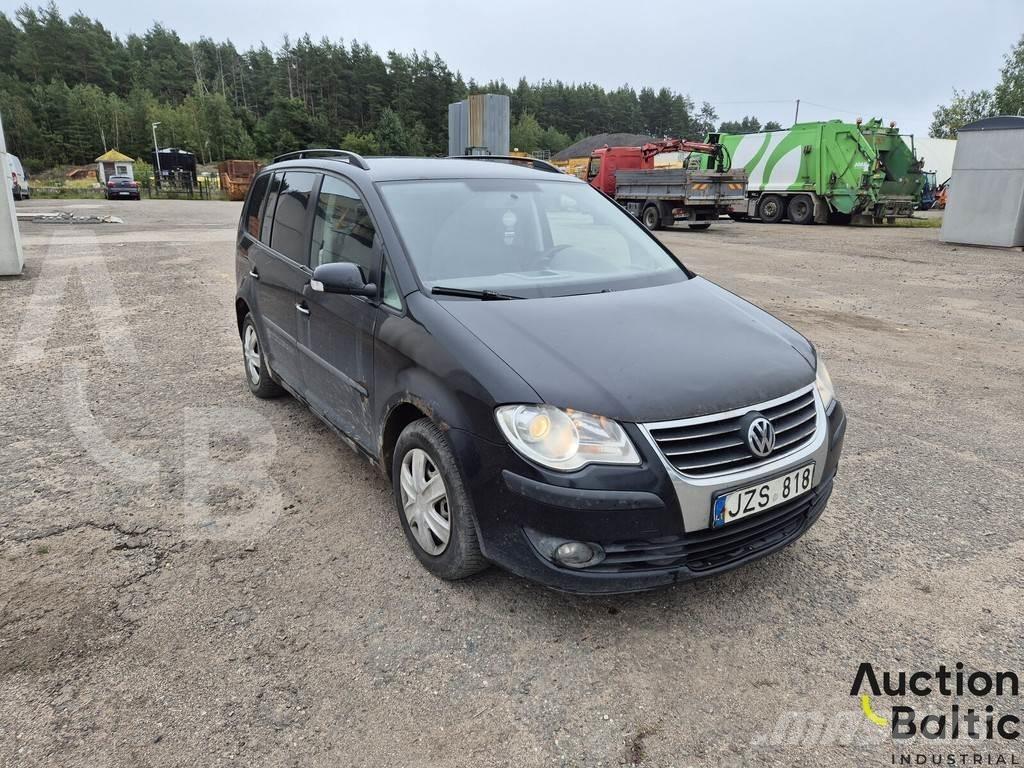 Volkswagen Touran Kistehergépjárművek