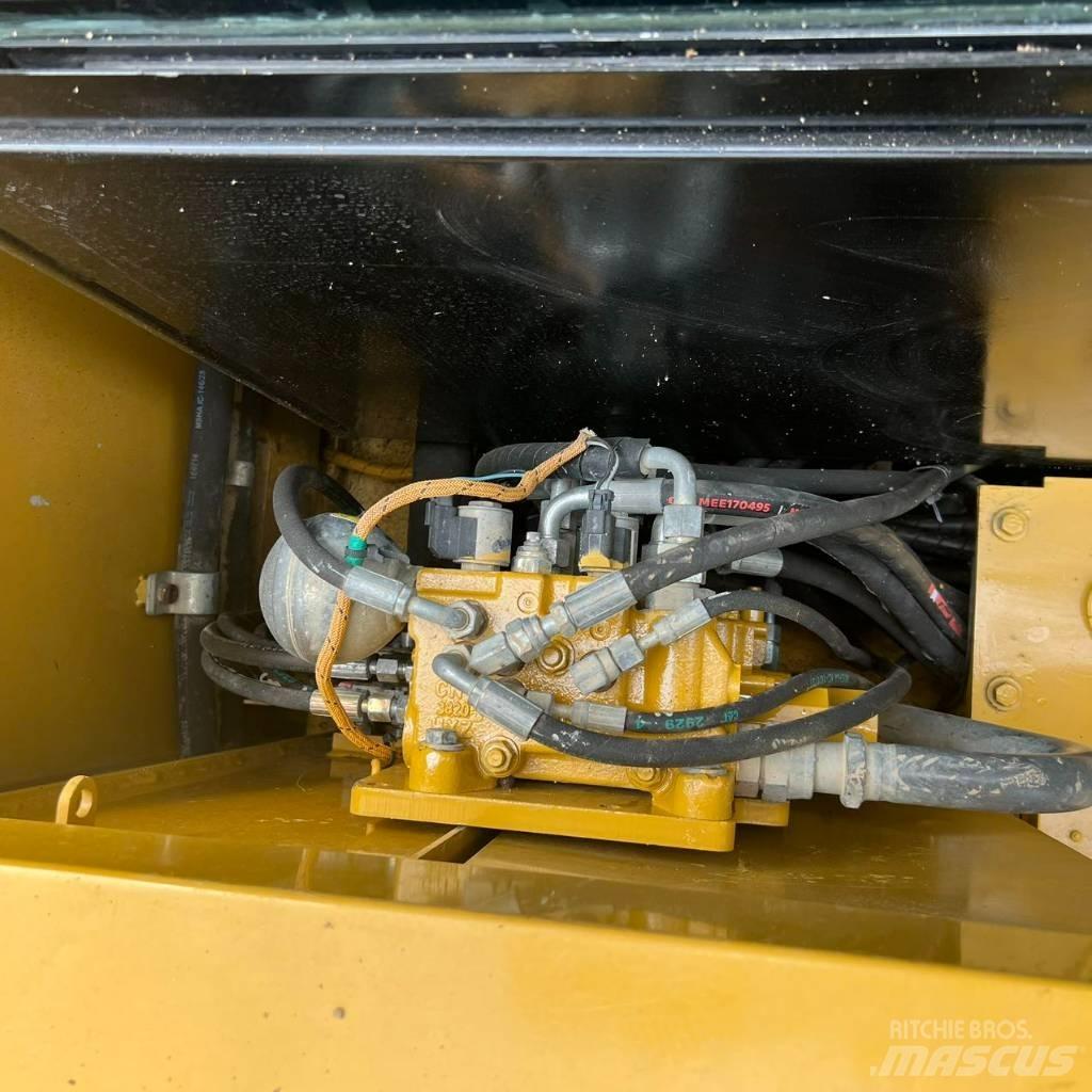 CAT 306E Mini kotrók < 7t