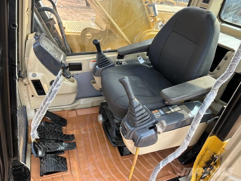 CAT 330 B L Lánctalpas kotrók