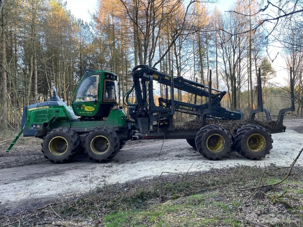 John Deere 1110G Kihordók