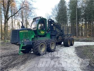 John Deere 1110G Kihordók