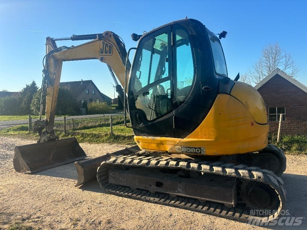 JCB 8080 Közepes (midi) kotrók 7 t - 12 t