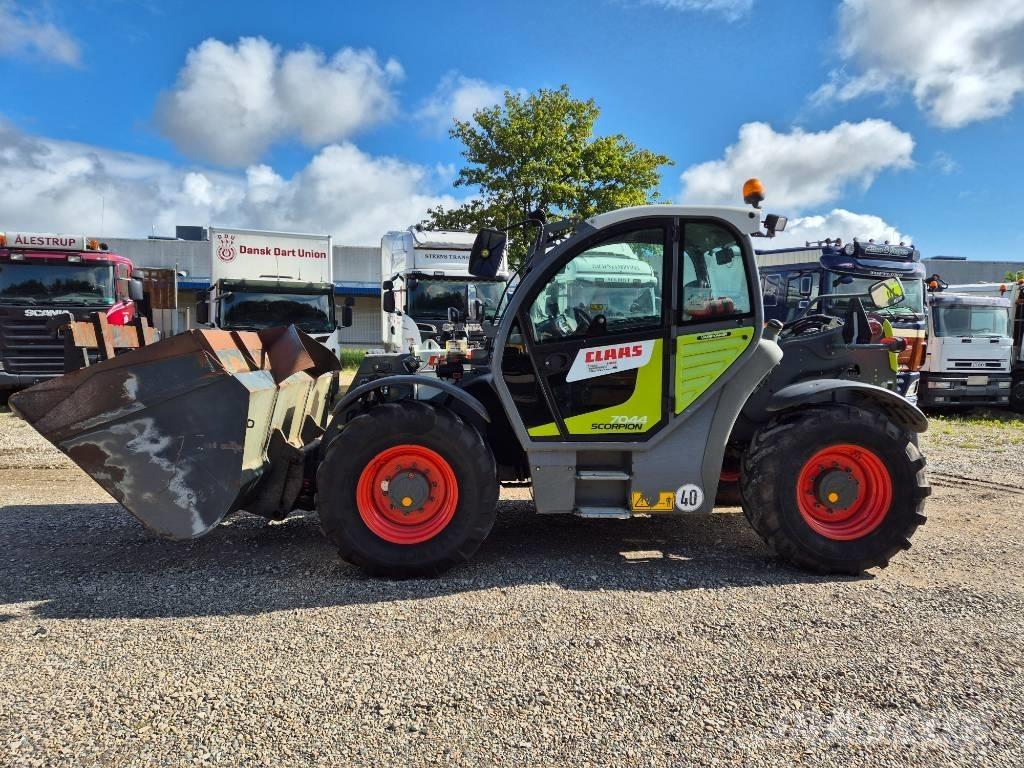 CLAAS Scorpion 7044 Teleszkópos mezőgazdasági rakodók