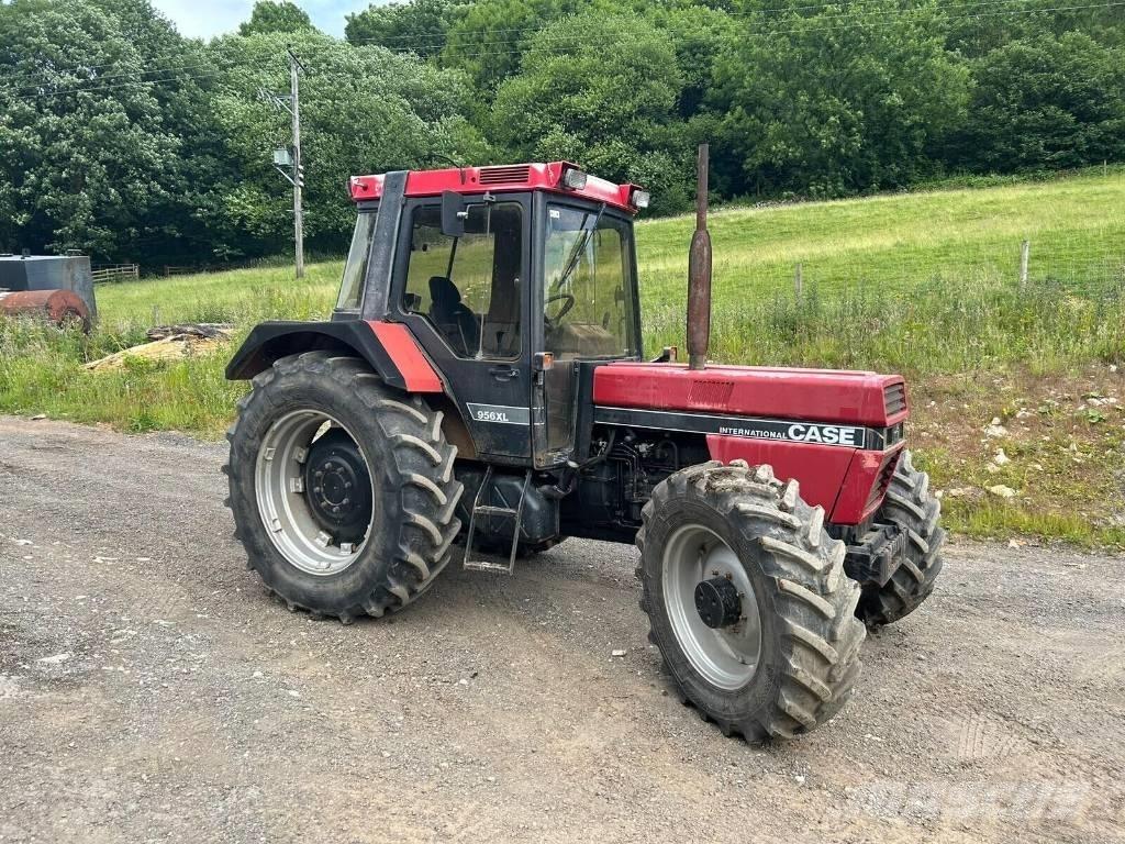 CASE 956XL Traktorok