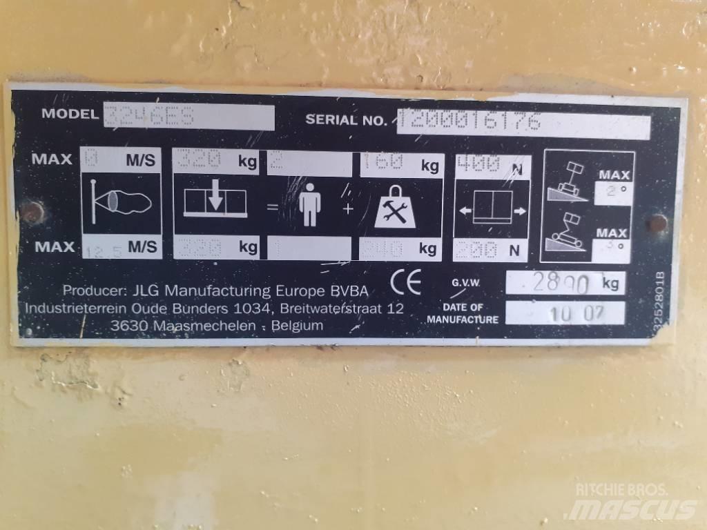 JLG 3246 ES Ollós emelők