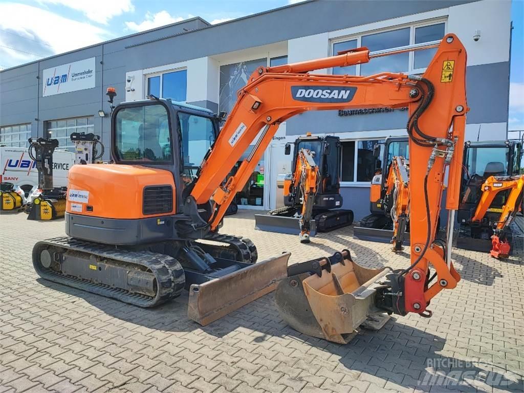 Doosan DX62R-3 Mini kotrók < 7t