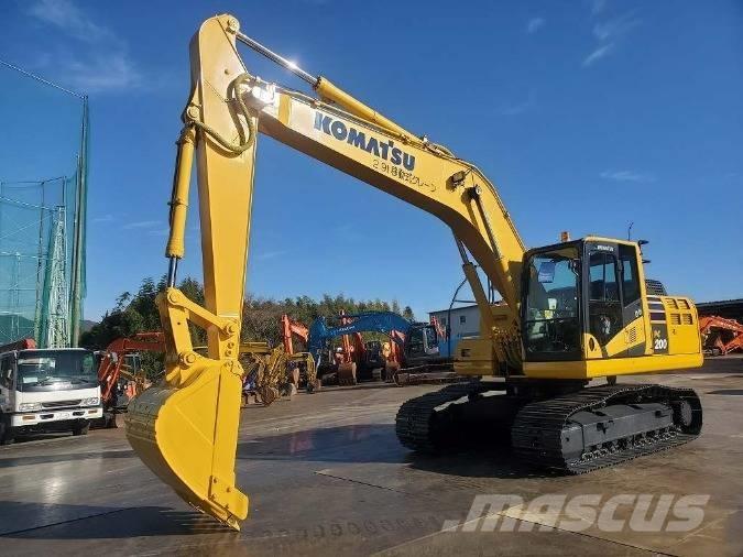 Komatsu PC 200 Lánctalpas kotrók