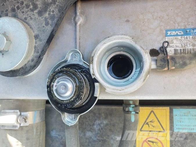 Komatsu PC 200 Lánctalpas kotrók