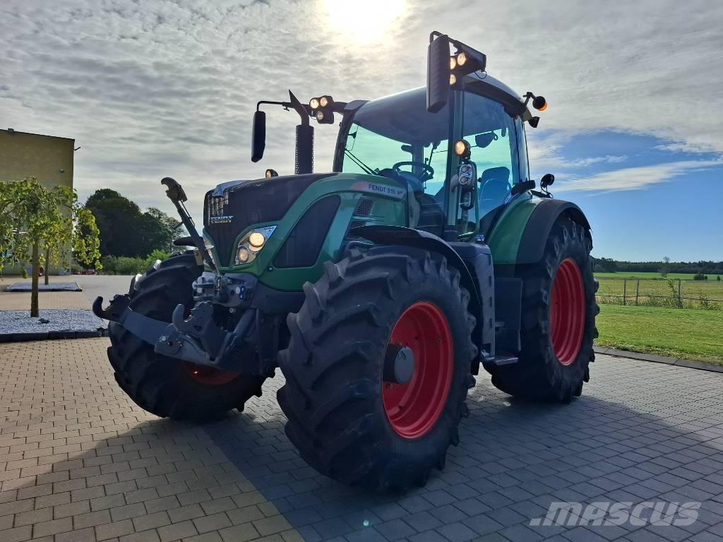 Fendt 516 Vario Traktorok