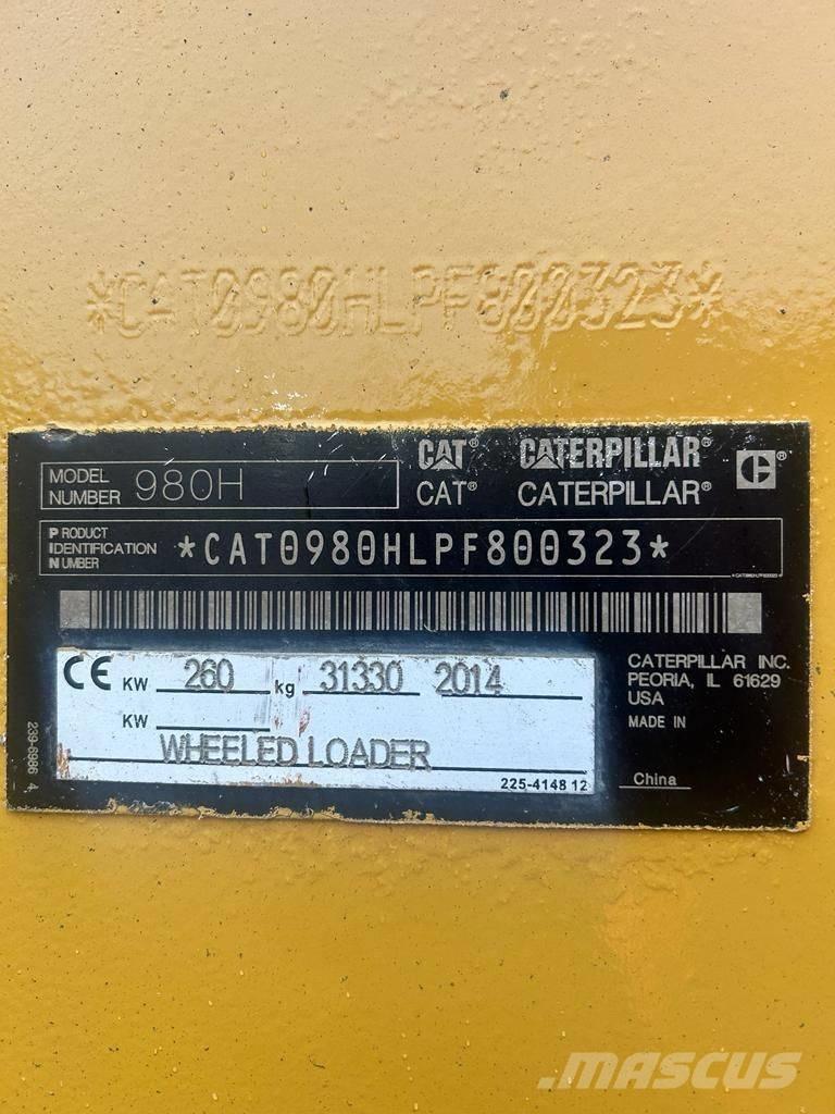 CAT 980H Gumikerekes homlokrakodók
