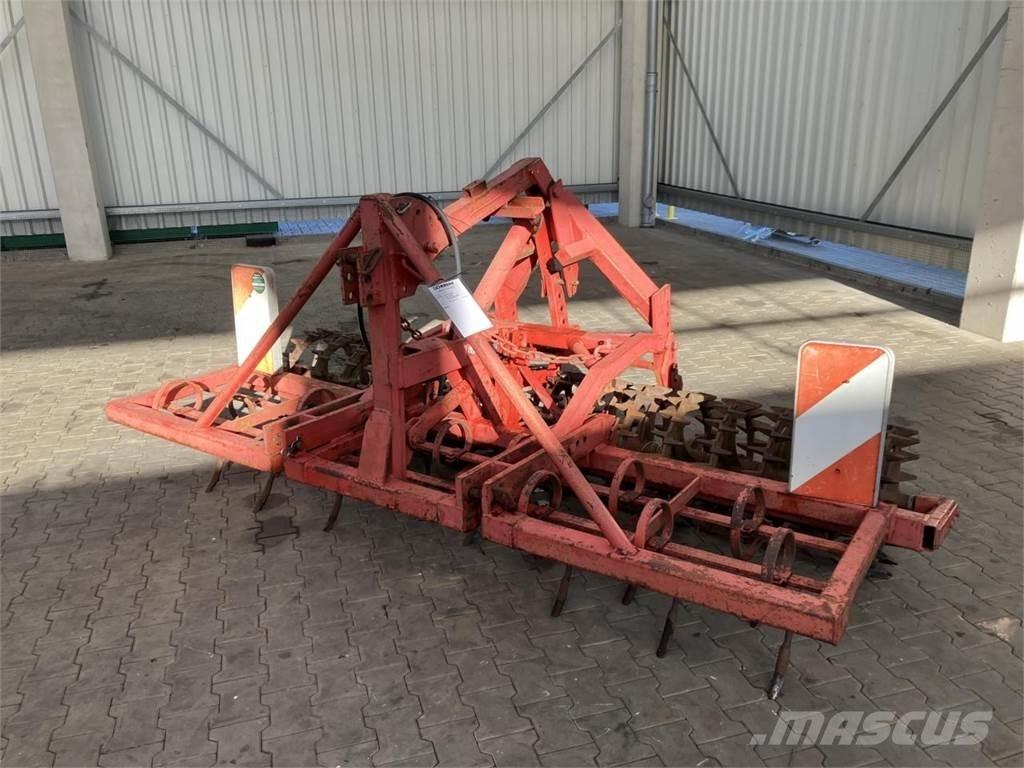  UNBEKANNT SBK 300 Kultivátorok