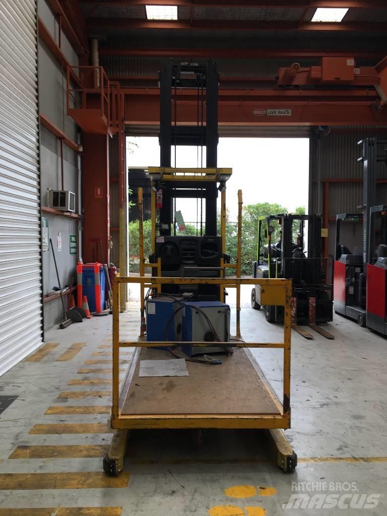 Hyster R30XMF2 Komissiózó magas emelésű targonca