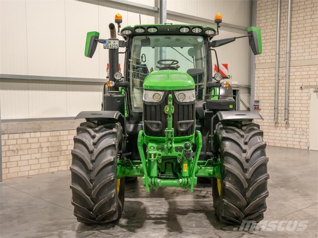 John Deere 6R215 Traktorok