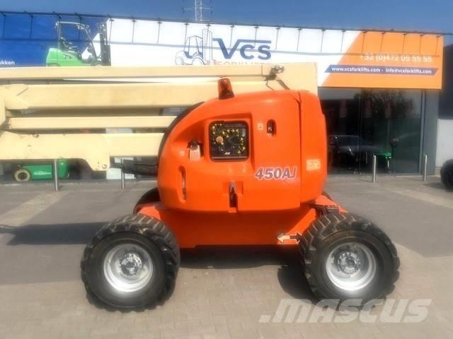 JLG 450 AJ II Karos emelők