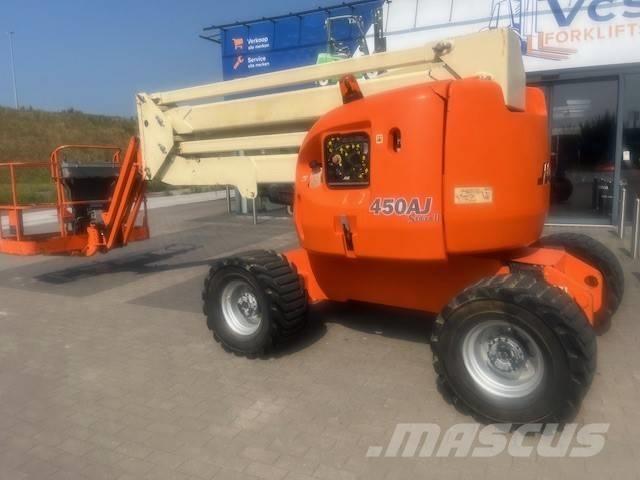 JLG 450 AJ II Karos emelők